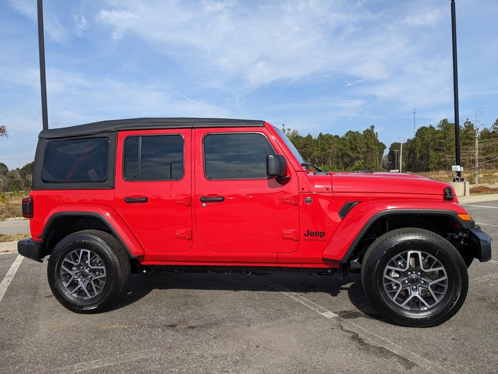 New 2026 Jeep Wrangler Sahara image 20