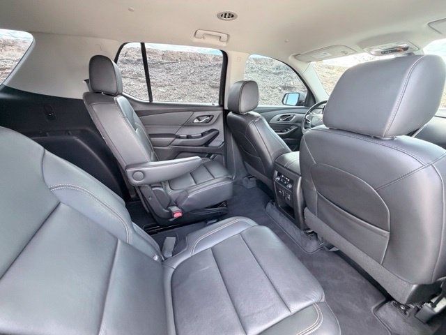 Used 2020 Chevrolet Traverse RS w/ LPO, Cargo Package FWD image 28