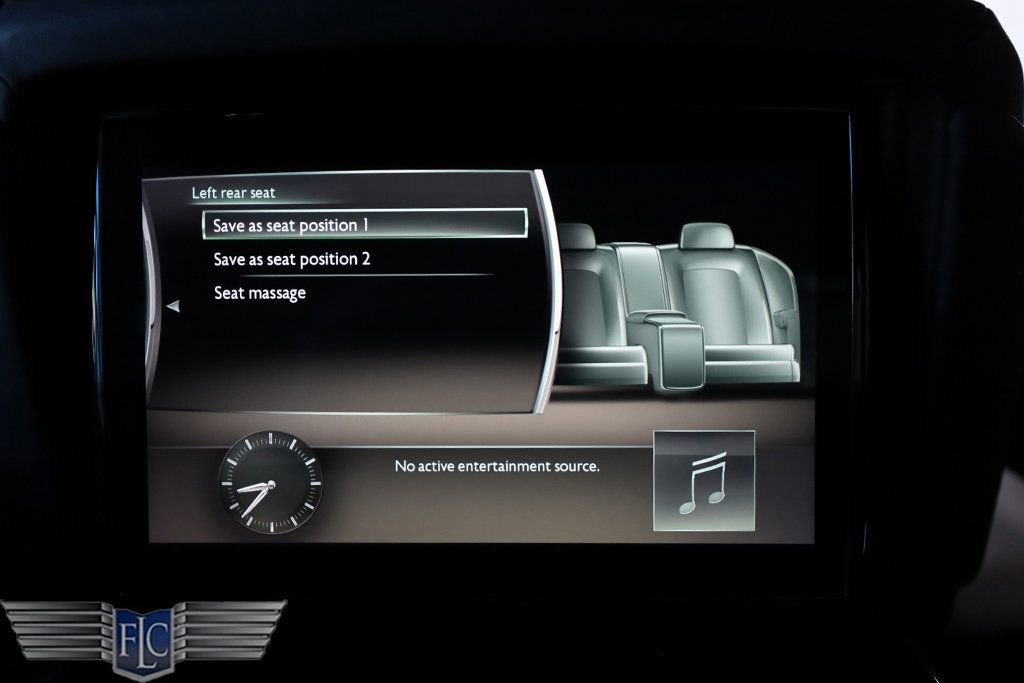 Used 2022 Rolls-Royce Phantom Sedan image 28