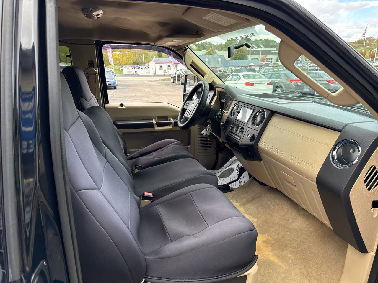 Used 2009 Ford F250 XLT image 9