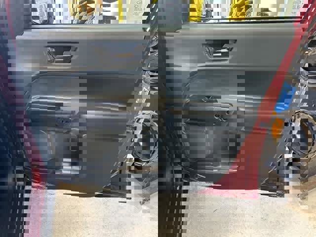 New 2025 Ford Maverick XLT w/ XLT Luxury Package image 28