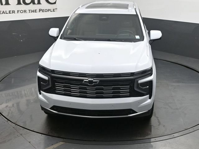 New 2026 Chevrolet Suburban High Country AWD/4WD image 38