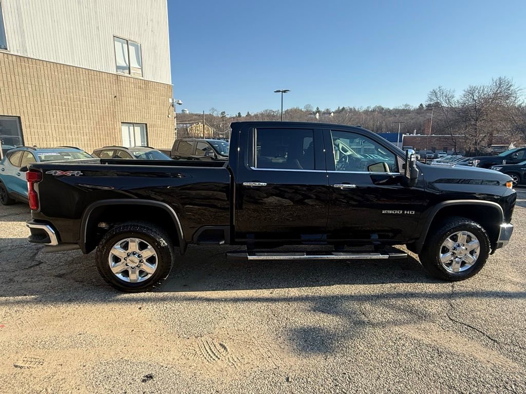 Used 2023 Chevrolet Silverado 2500 LTZ w/ LTZ Convenience Package AWD/4WD image 5