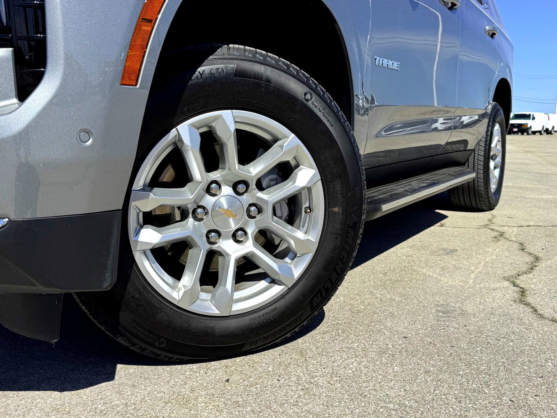 Used 2025 Chevrolet Tahoe LT image 2