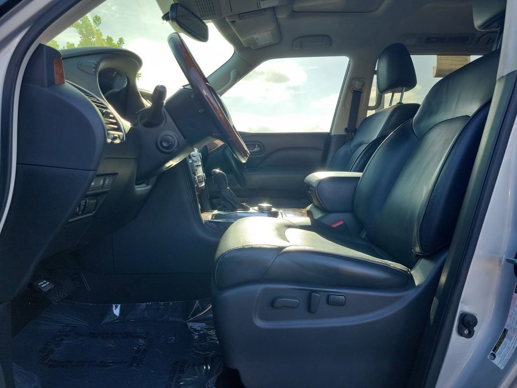Used 2018 INFINITI QX80 4WD w/ Driver Assistance Package image 16