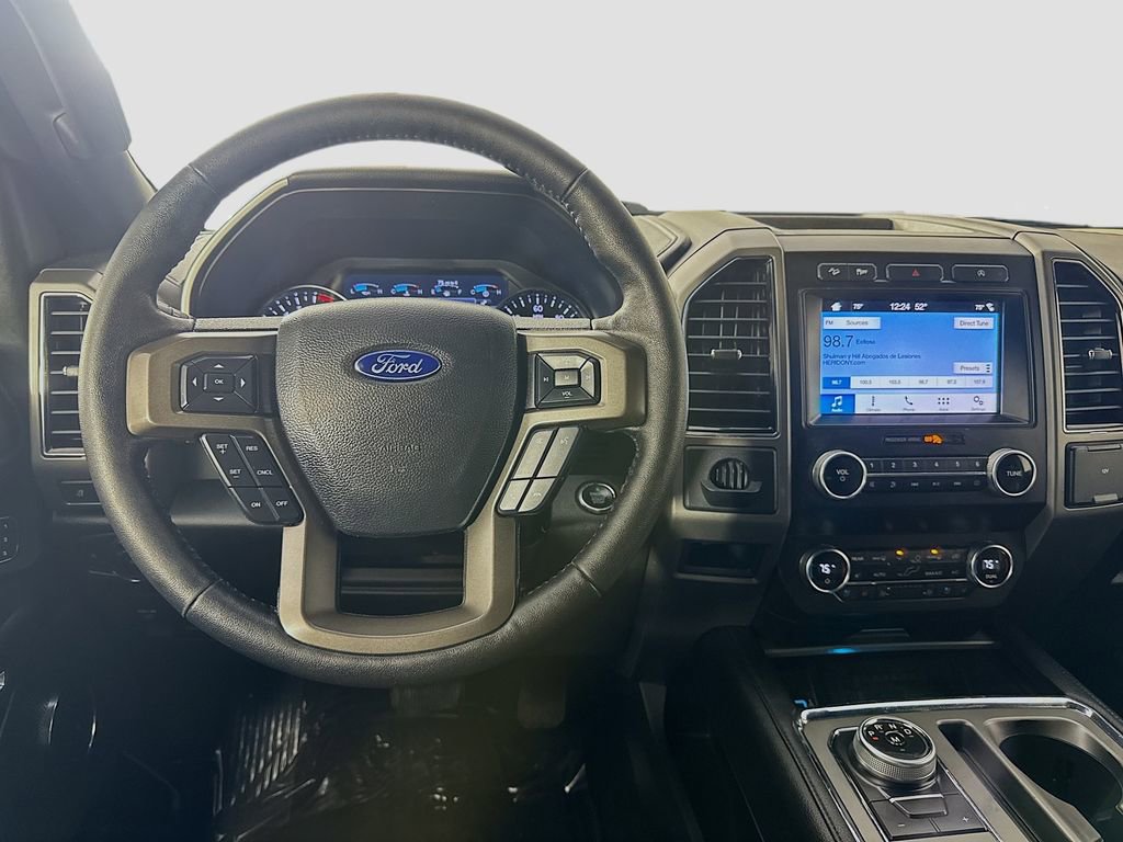 Used 2019 Ford Expedition Max XLT w/ Equipment Group 202A AWD/4WD image 25