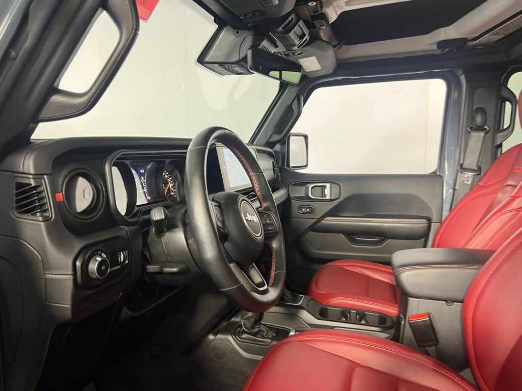 Used 2024 Jeep Wrangler Unlimited Rubicon 392 image 21