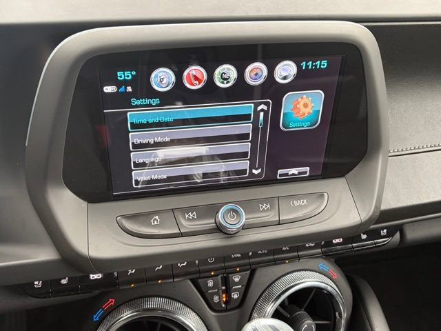Used 2018 Chevrolet Camaro LT image 21