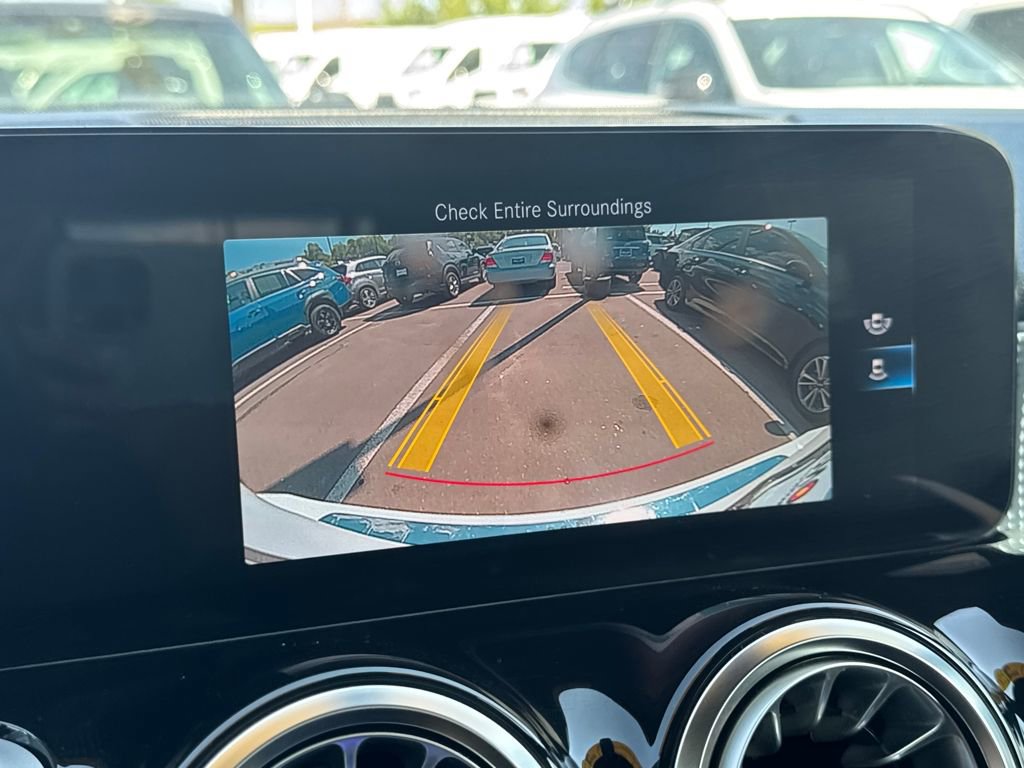 Used 2022 Mercedes-Benz GLB 250 4MATIC image 54