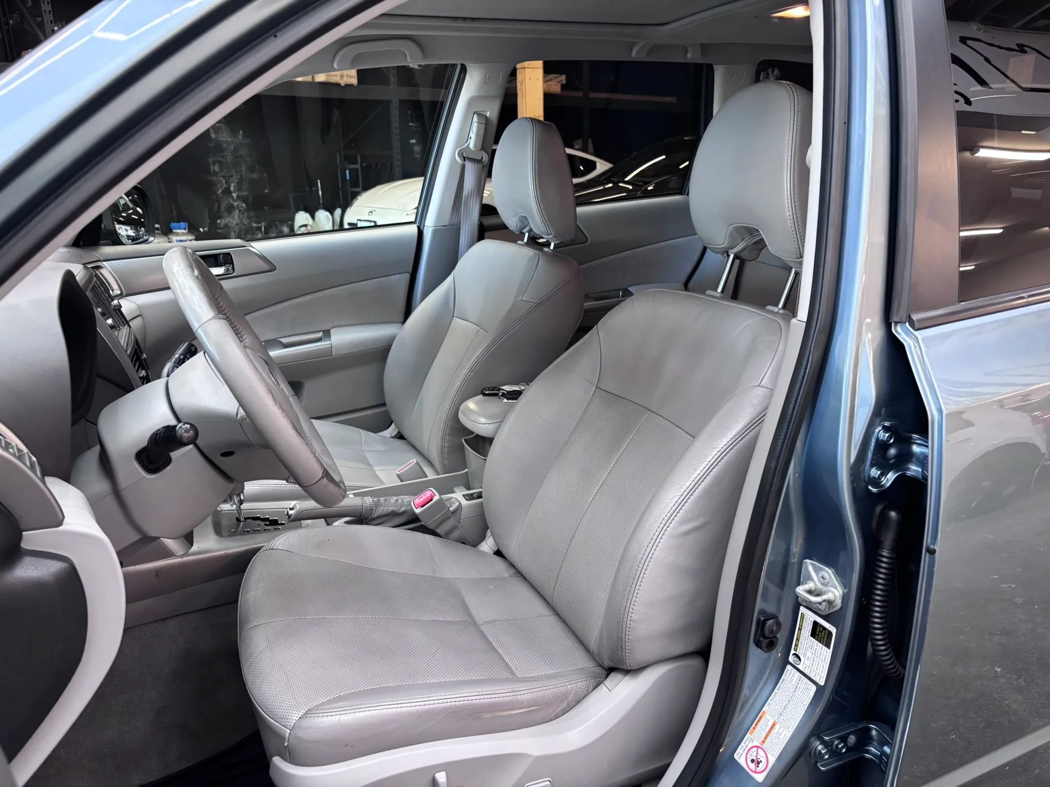 Used 2010 Subaru Forester 2.5XT Limited w/ Popular Equipment Group 7B AWD/4WD image 9