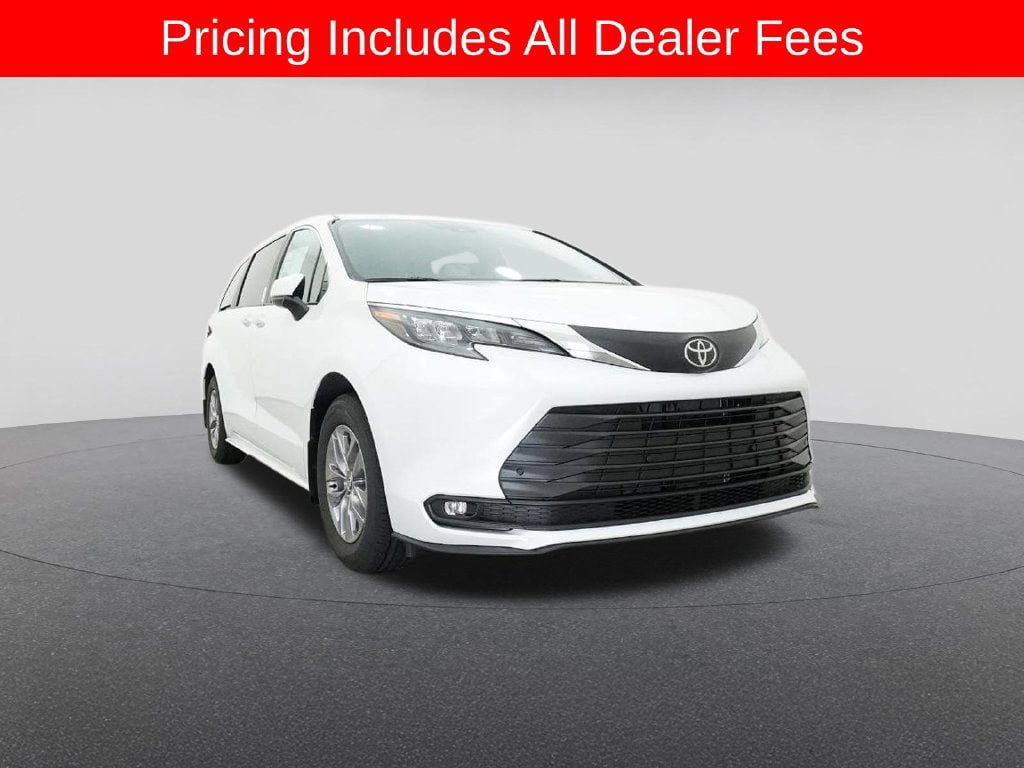 New 2026 Toyota Sienna XLE FWD image 30