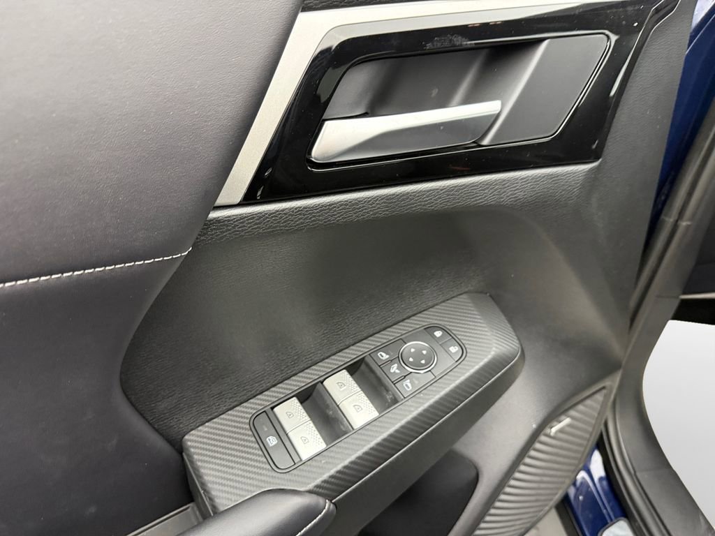 New 2026 Mitsubishi Outlander SE image 14