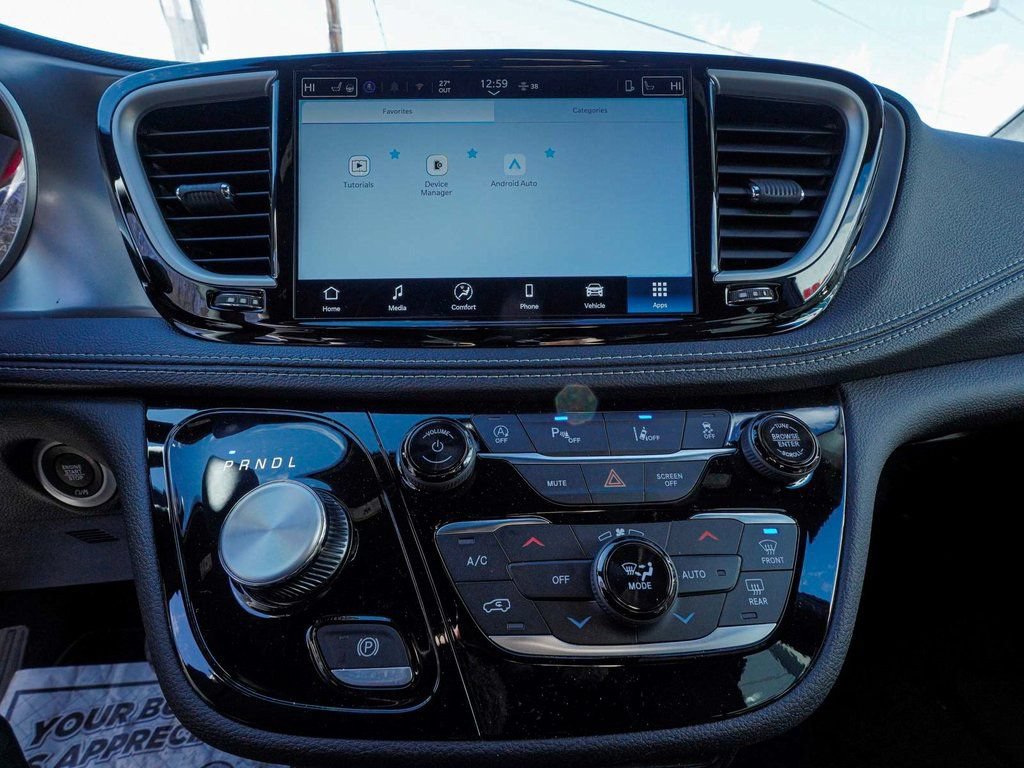 New 2026 Chrysler Pacifica Select FWD image 14