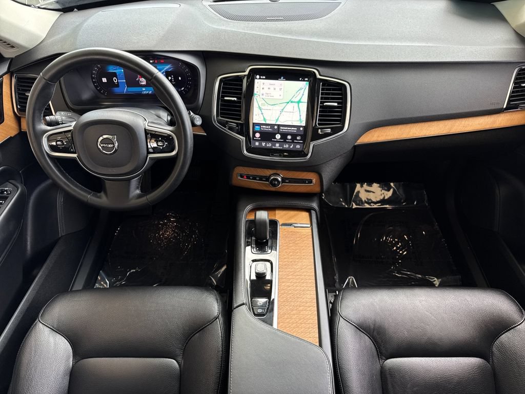 Certified 2023 Volvo XC90 B6 Plus AWD/4WD image 12