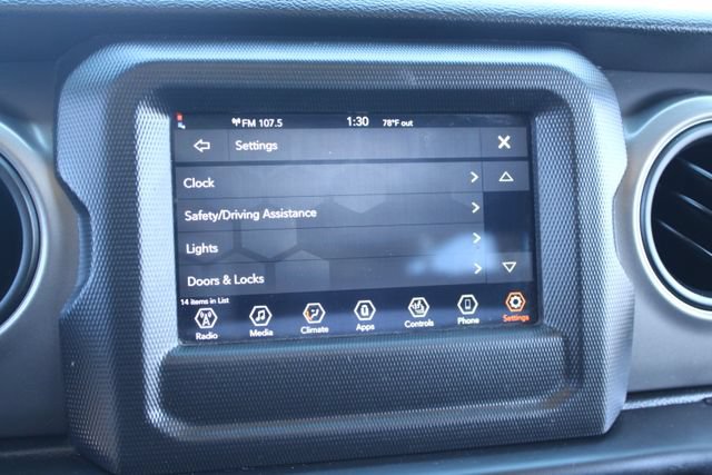 Used 2022 Jeep Wrangler Unlimited Sport AWD/4WD image 24