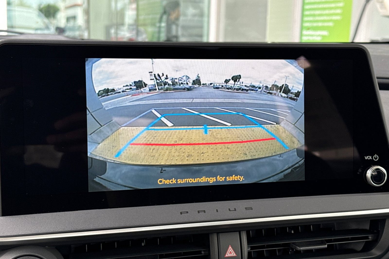 New 2027 Toyota Prius FWD image 22