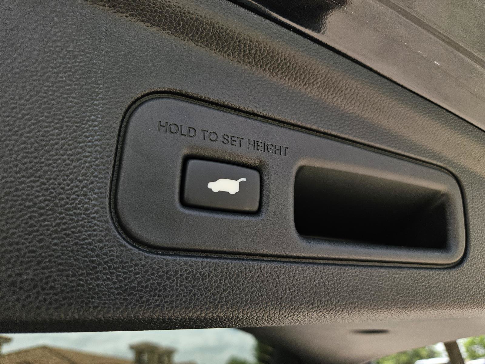 New 2026 Acura MDX SH-AWD image 11