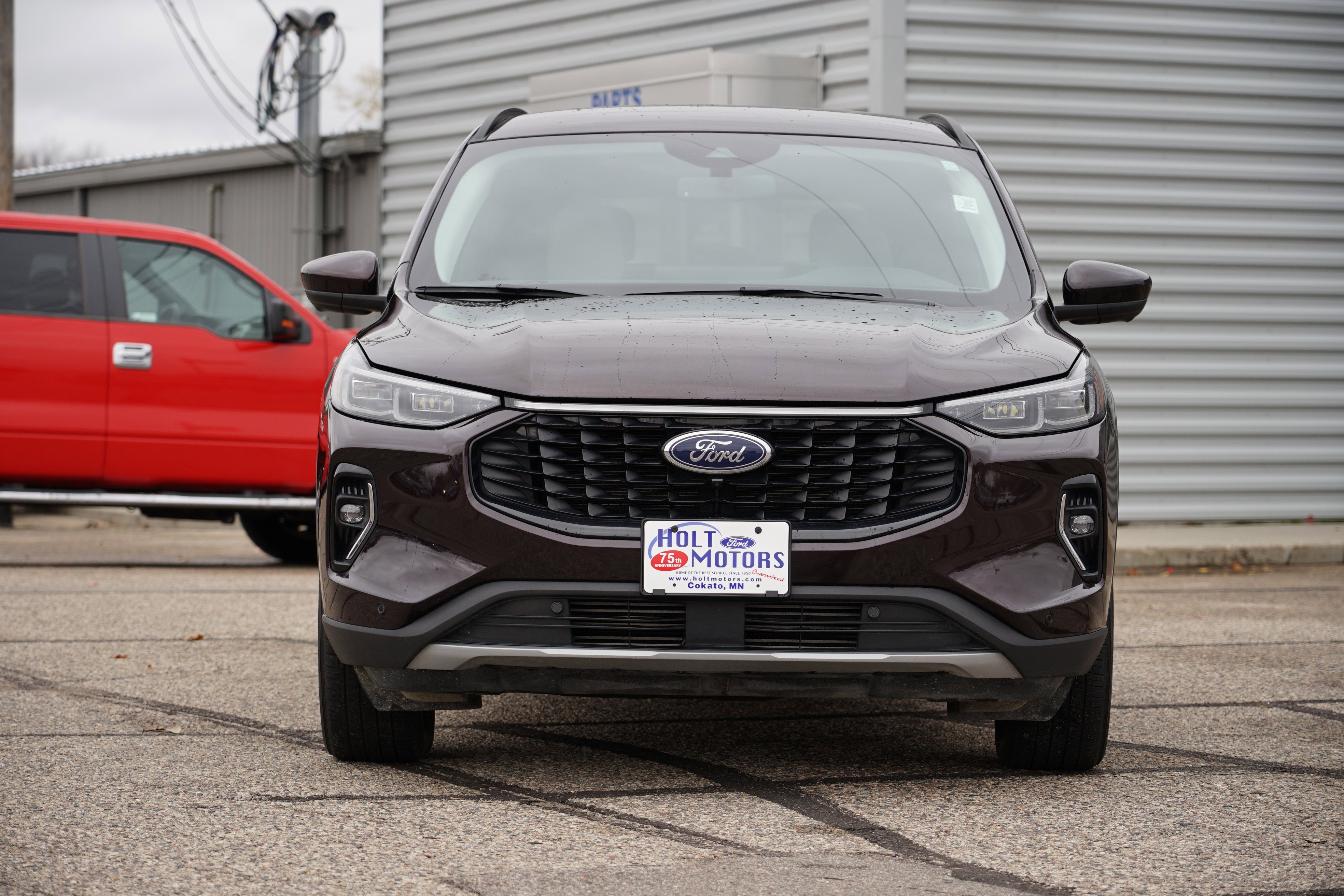 Used 2023 Ford Escape Platinum image 9