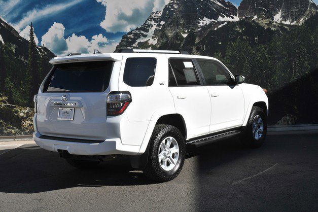 Certified 2021 Toyota 4Runner SR5 Premium image 3