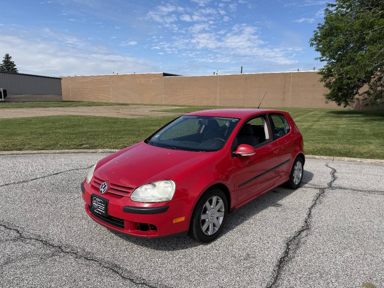 Used 2008 Volkswagen Rabbit S FWD image 1