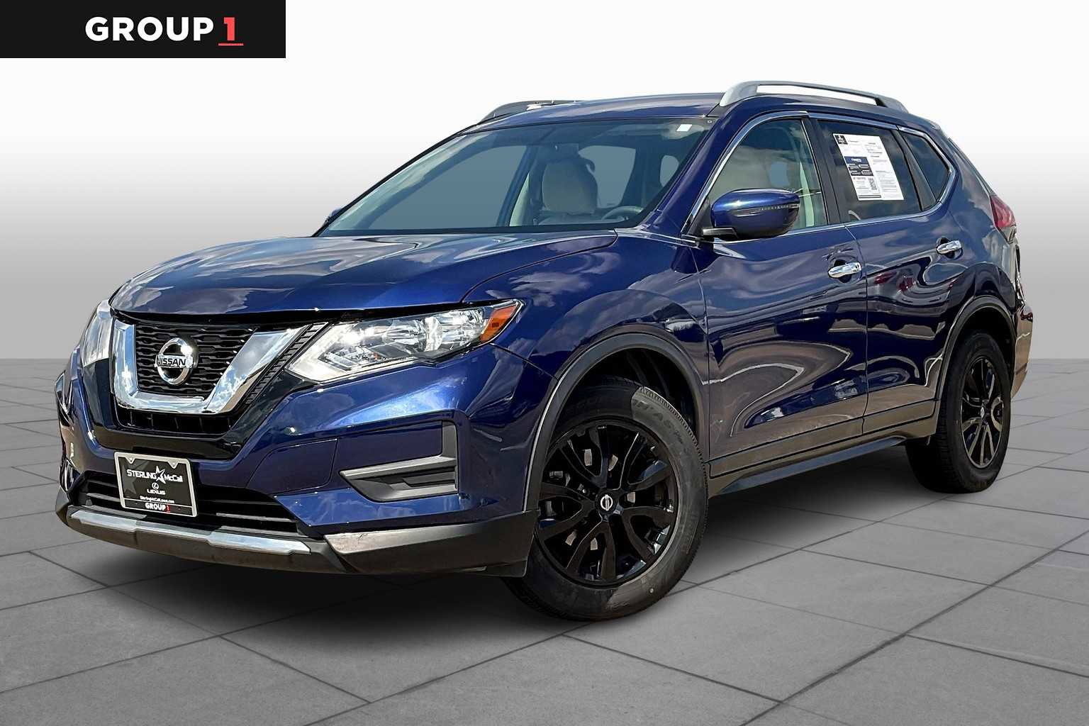 Used 2017 Nissan Rogue SV