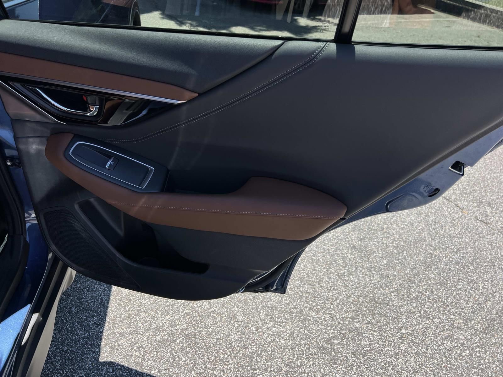 Certified 2021 Subaru Outback Touring w/ Popular Package #2 AWD/4WD image 16