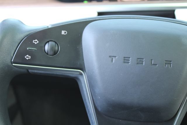 Used 2023 Tesla Model X AWD/4WD image 15