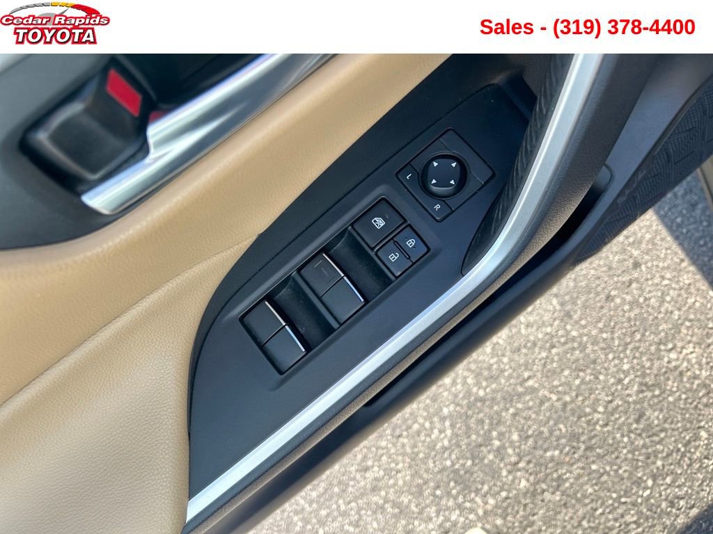 Certified 2020 Toyota RAV4 XLE Premium image 12