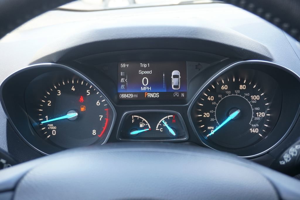 Used 2019 Ford Escape Titanium image 21