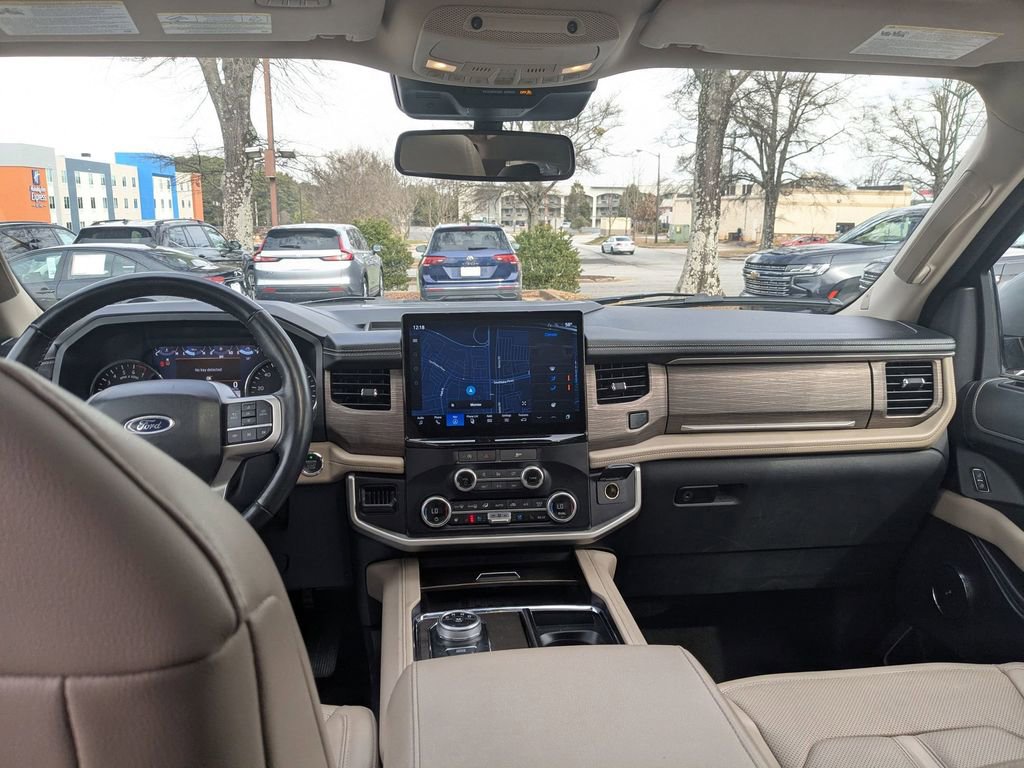 Used 2024 Ford Expedition Max Limited image 26