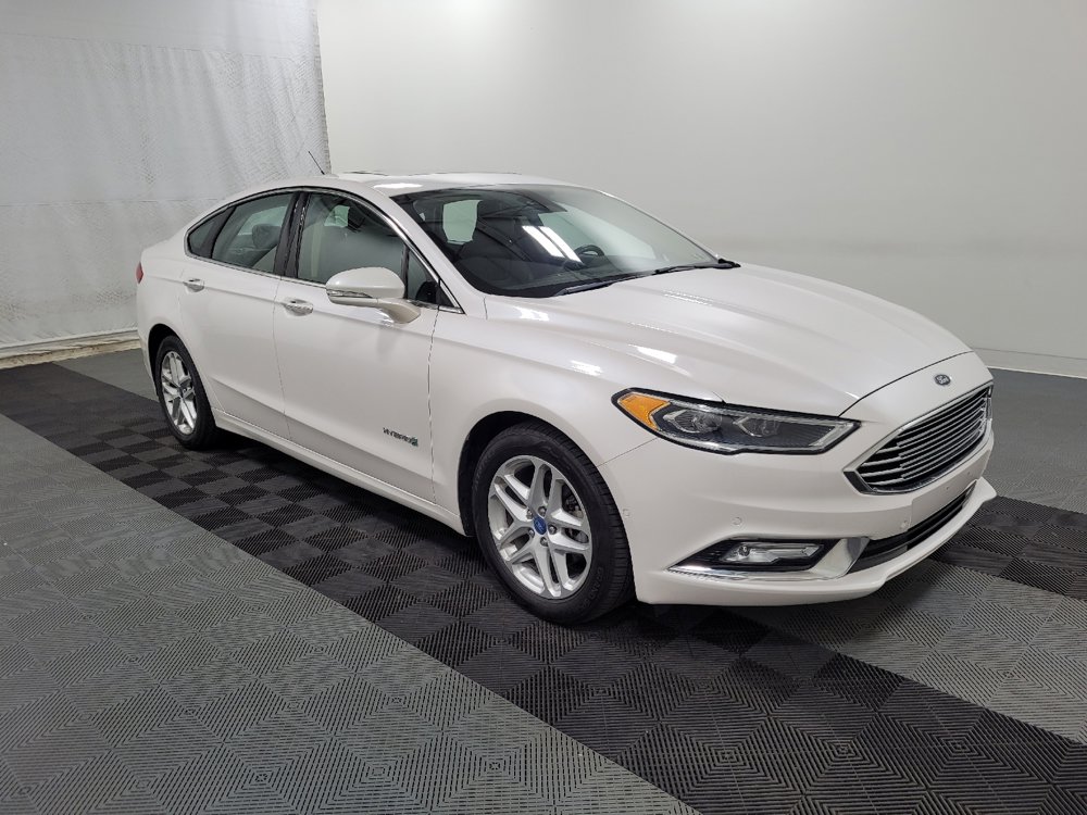 Used 2018 Ford Fusion Titanium FWD image 11