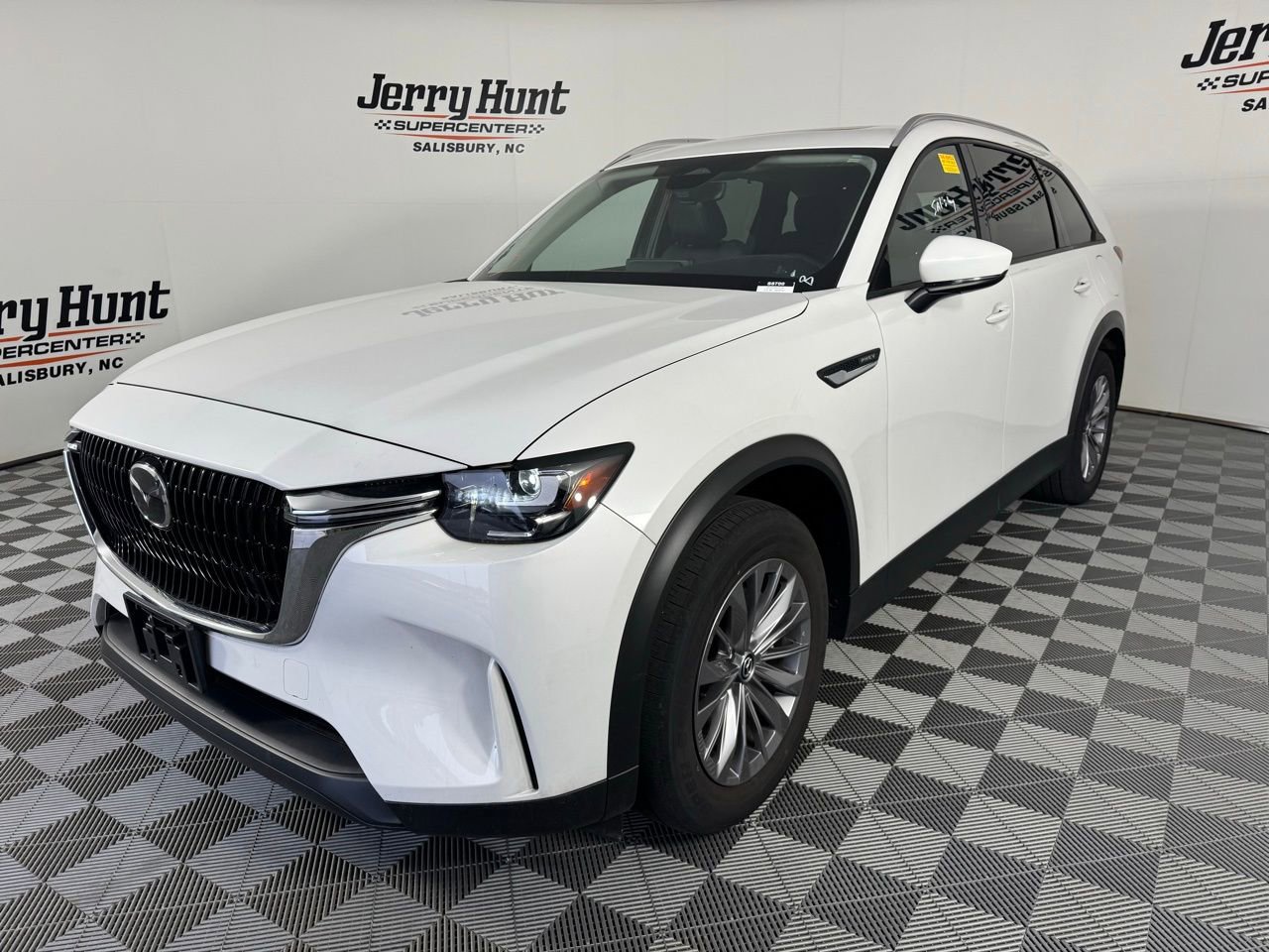 Used 2024 MAZDA CX-90 Plug-In Hybrid w/ Preferred AWD/4WD image 11