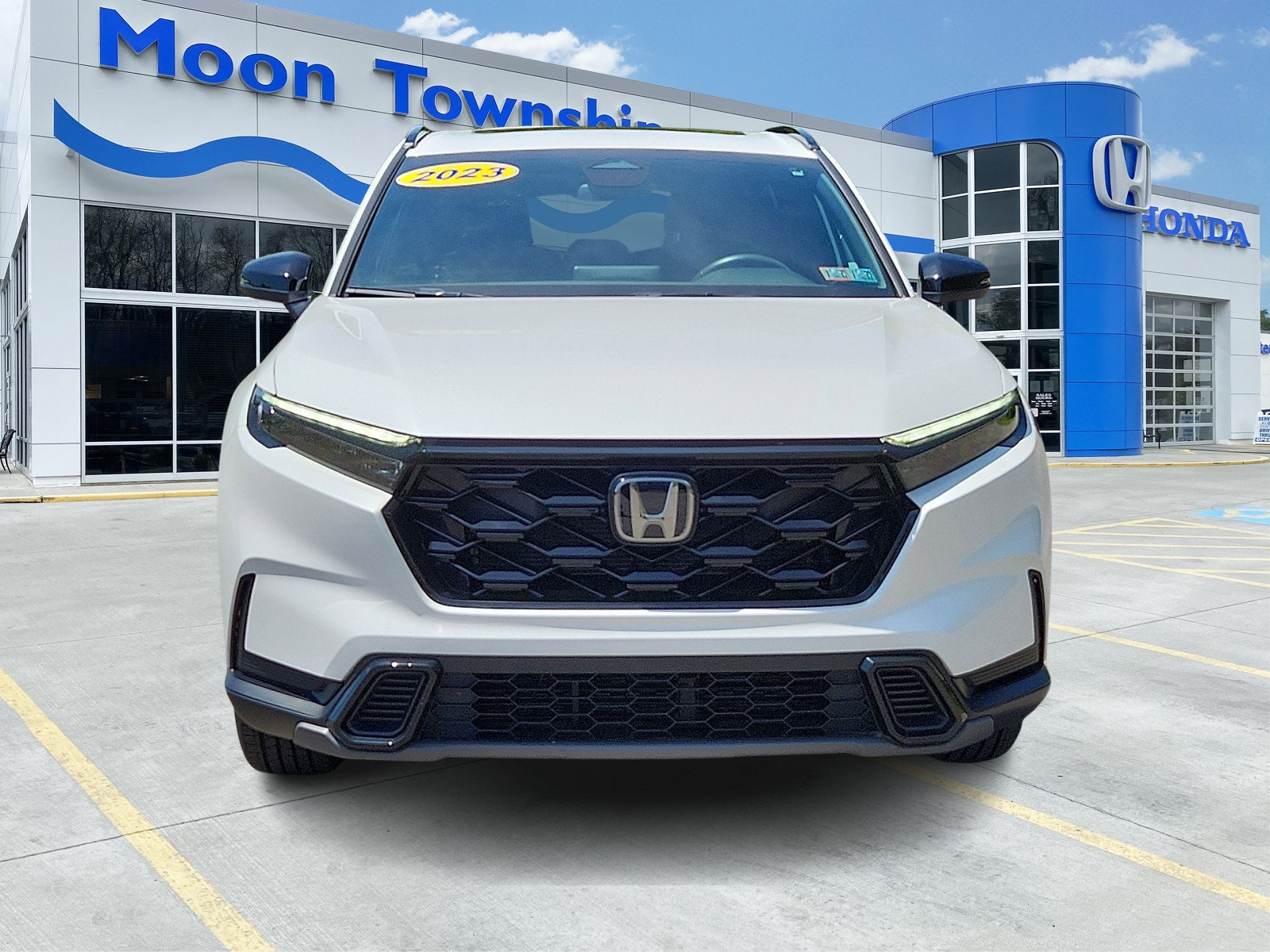 Used 2023 Honda CR-V Sport image 2