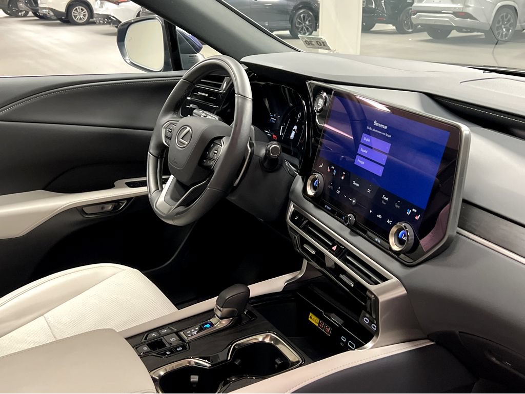 Certified 2025 Lexus RX 350 Premium w/ Convenience Package AWD/4WD image 33