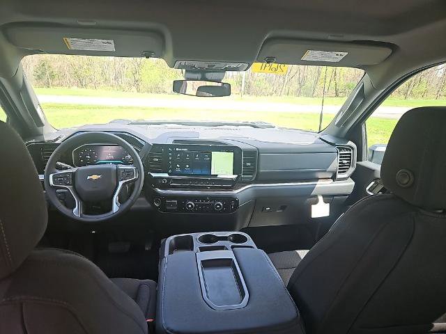 New 2026 Chevrolet Silverado 2500 LT w/ Convenience Package AWD/4WD image 22