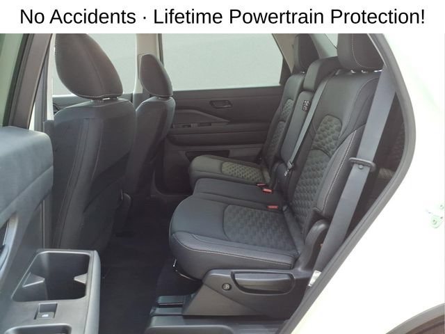 Used 2023 Nissan Pathfinder SV AWD/4WD image 22