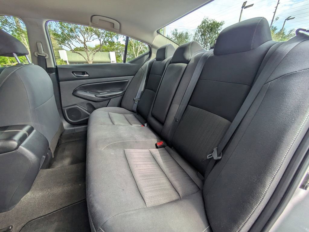 Used 2022 Nissan Altima 2.5 S FWD image 12