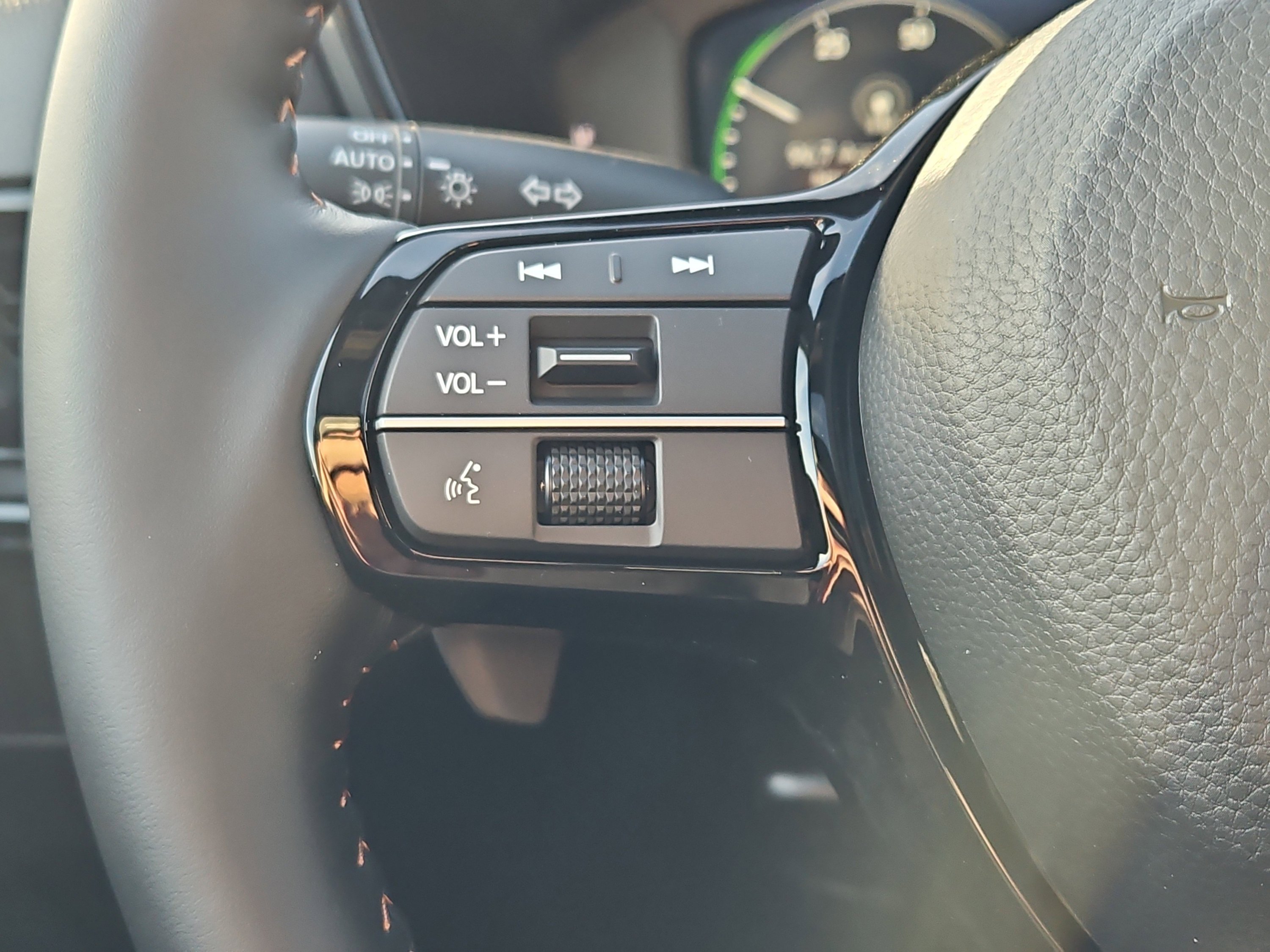 New 2026 Honda CR-V Sport Touring image 18