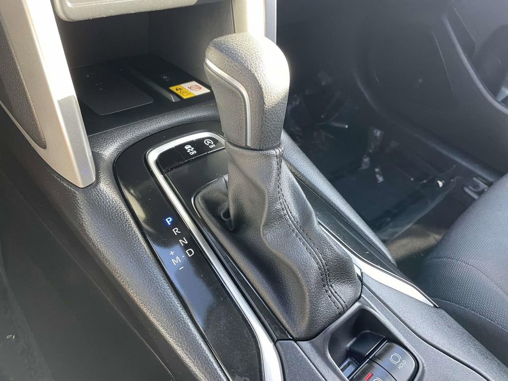 Used 2023 Toyota Corolla Cross LE w/ Moonroof Package image 43