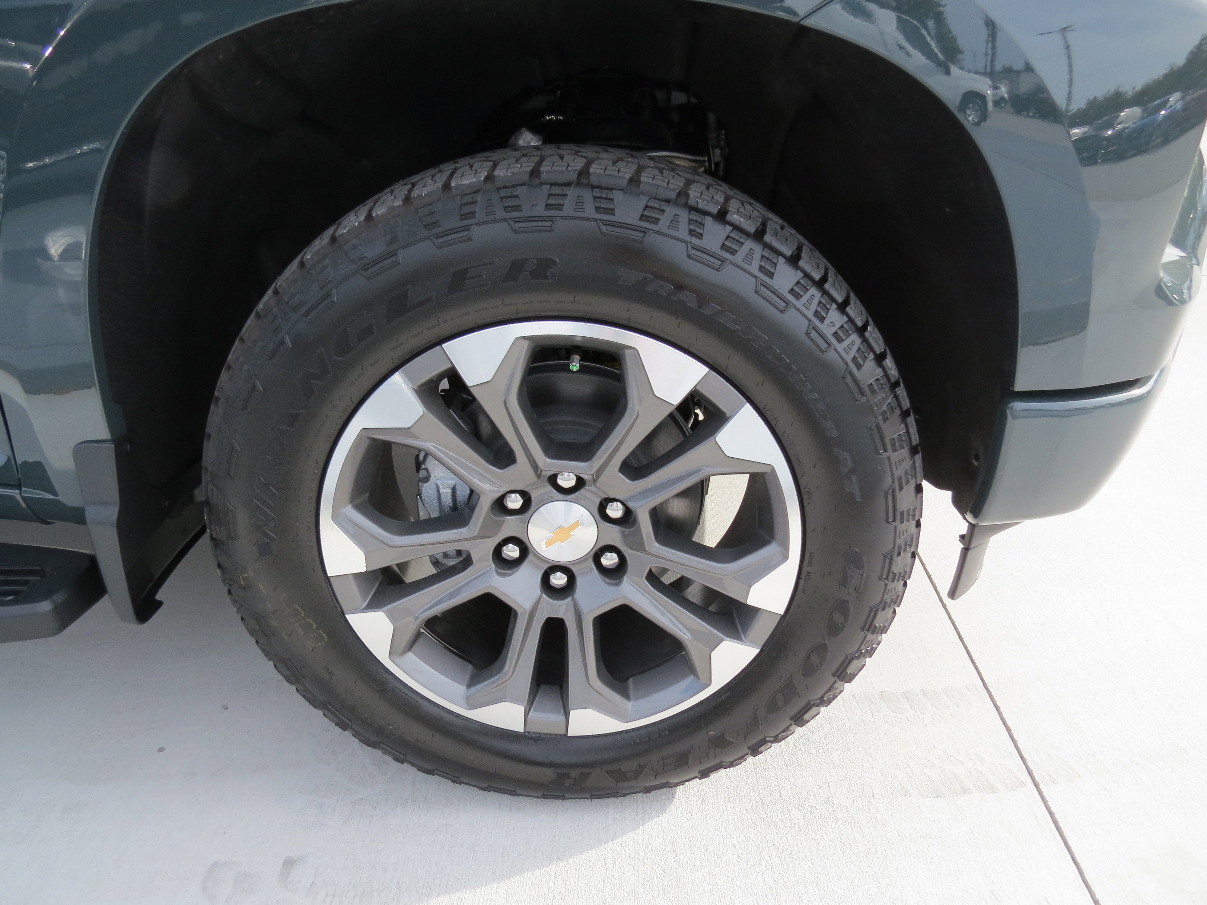 New 2026 Chevrolet Silverado 1500 High Country w/ Technology Package image 9