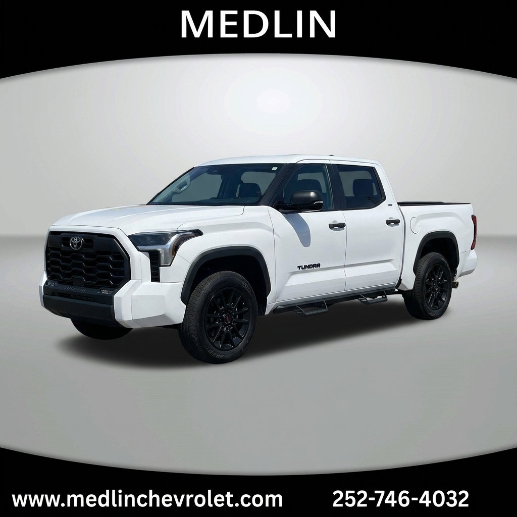 Used 2023 Toyota Tundra SR5 w/ SR5 Convenience Package AWD/4WD image 5