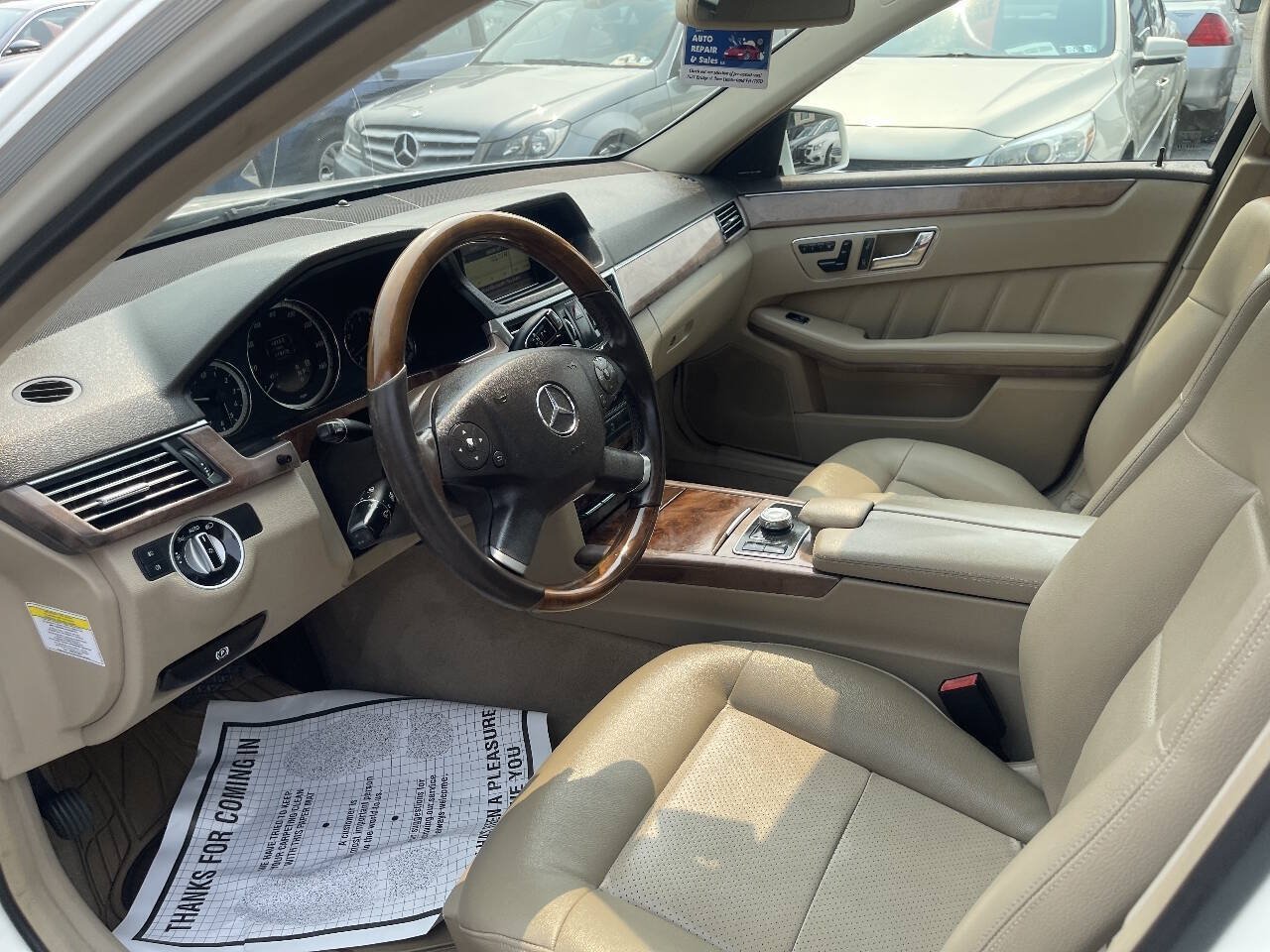 Used 2011 Mercedes-Benz E 350 4MATIC Sedan image 9