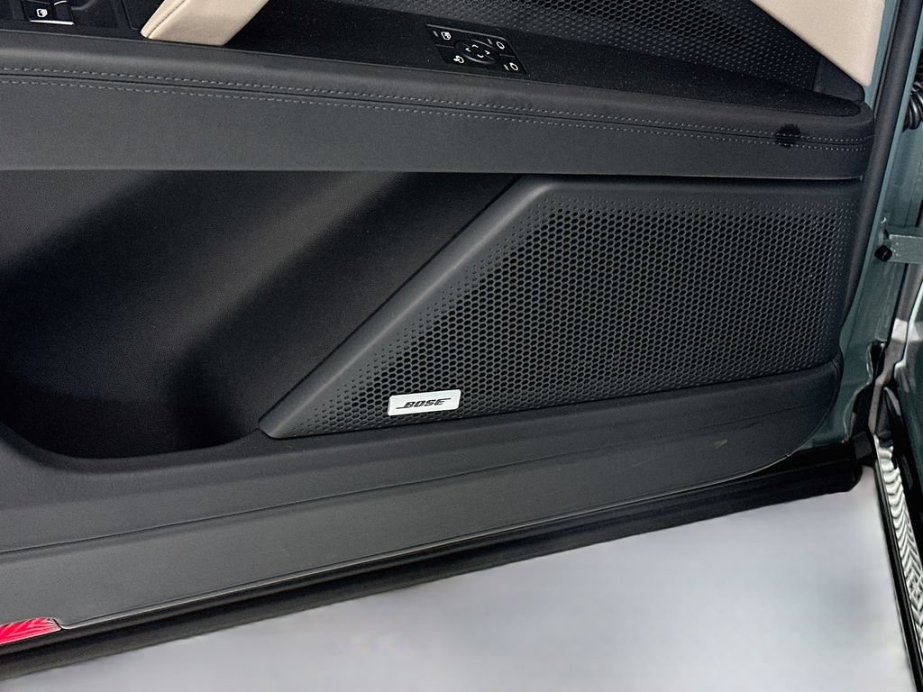 New 2026 Porsche Cayenne Electric AWD/4WD image 21