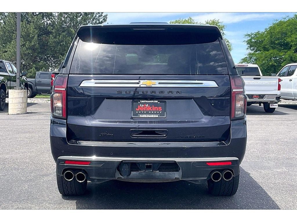 Used 2024 Chevrolet Suburban Premier w/ Max Trailering Package AWD/4WD image 4