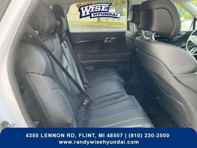 Used 2025 Genesis GV80 2.5T Standard AWD/4WD image 39
