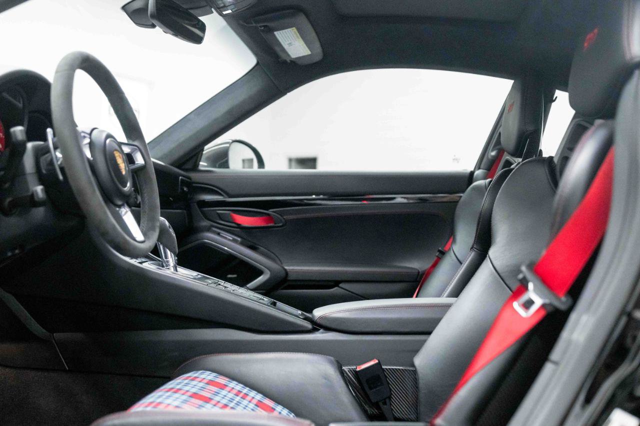 Used 2018 Porsche 911 Carrera T RWD image 31