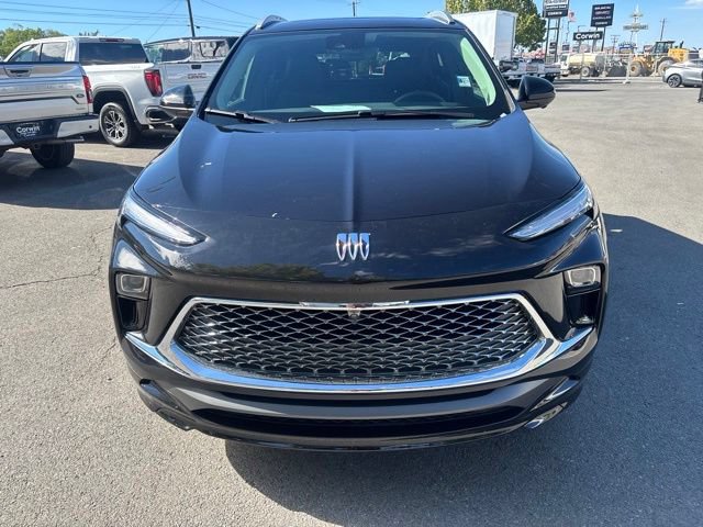 Used 2025 Buick Encore GX Avenir w/ Avenir Technology Package AWD/4WD video 2