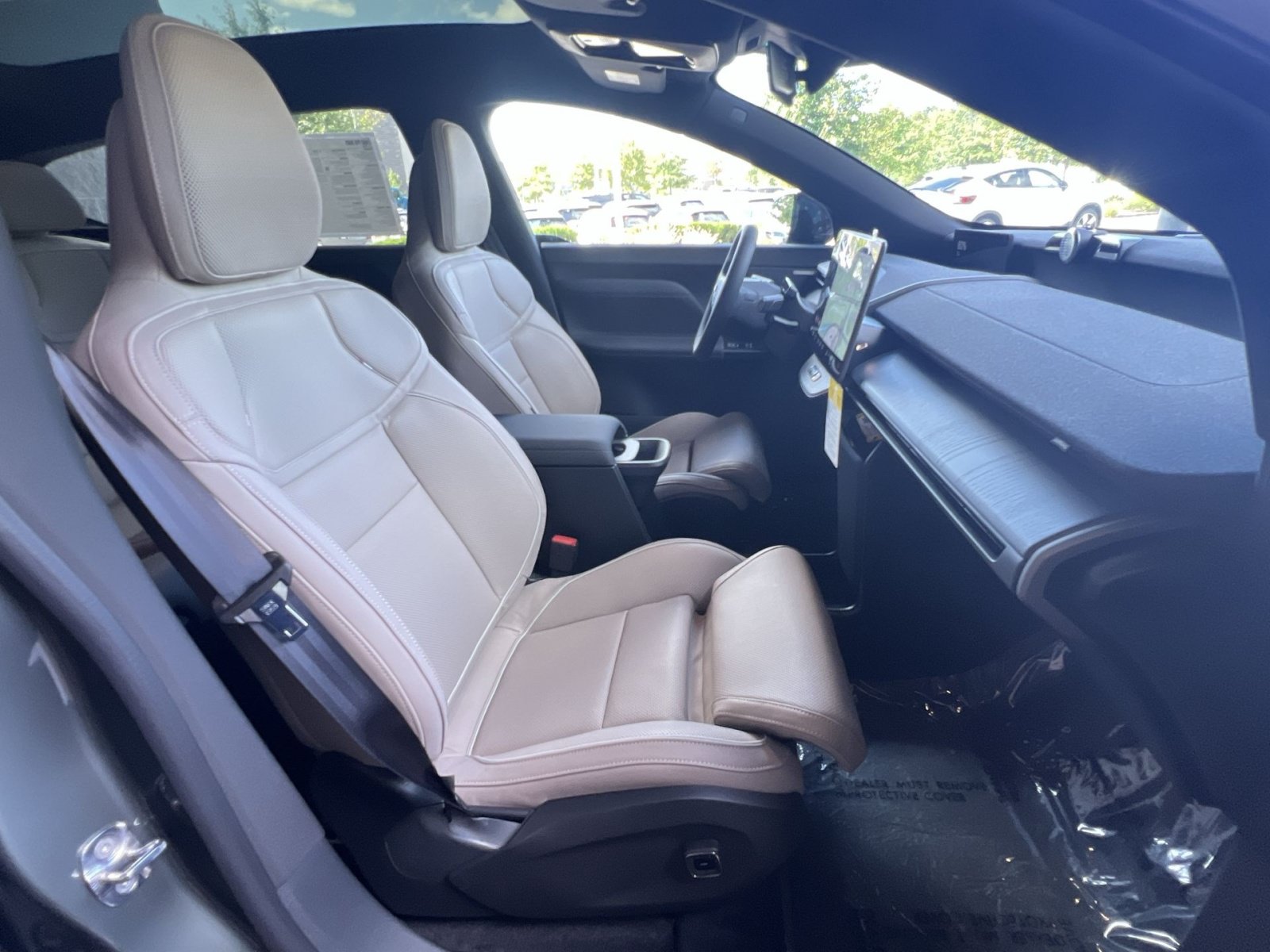 New 2027 Volvo EX60 Ultra AWD/4WD image 27