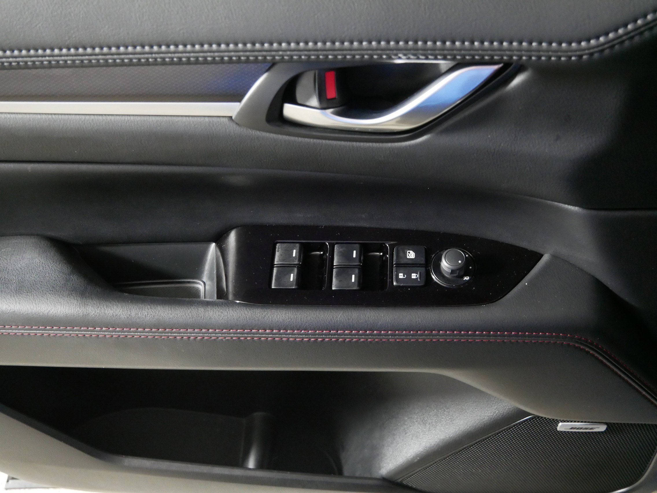 Used 2023 MAZDA CX-5 Carbon Edition image 19