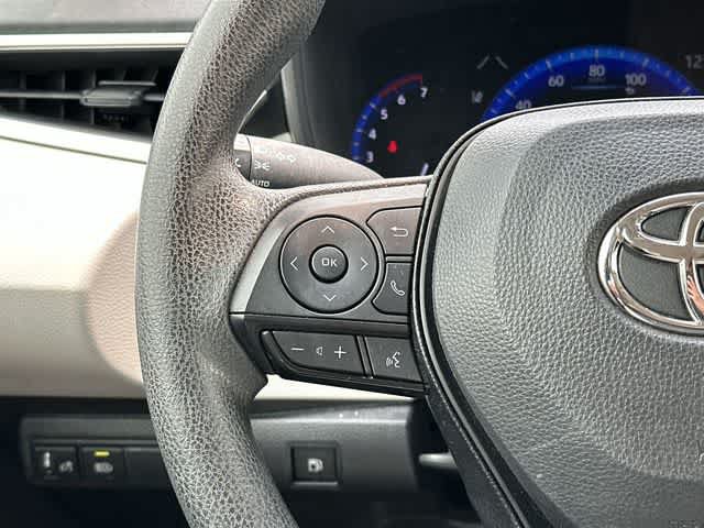 Used 2022 Toyota Corolla LE FWD image 8